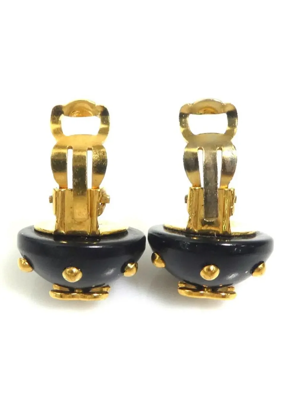Auth Chanel Vintage Cc Logo Clip On #293941C31B